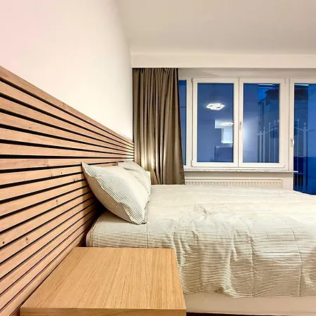 Moderne Au Coeur Du Quartier Saint Adalbert 아파트 *