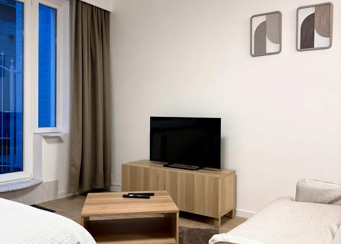 Moderne Au Coeur Du Quartier Saint Adalbert Lüttich