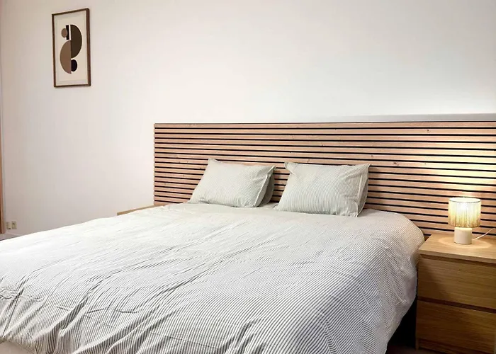 Moderne Au Coeur Du Quartier Saint Adalbert * Lüttich